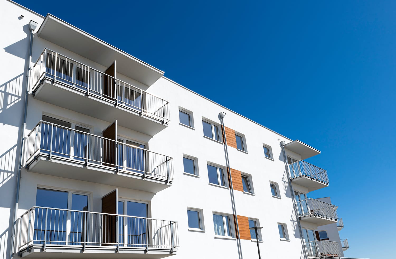 Mieszkania i domy w Chojnicach: ile kosztują w 2025 roku?